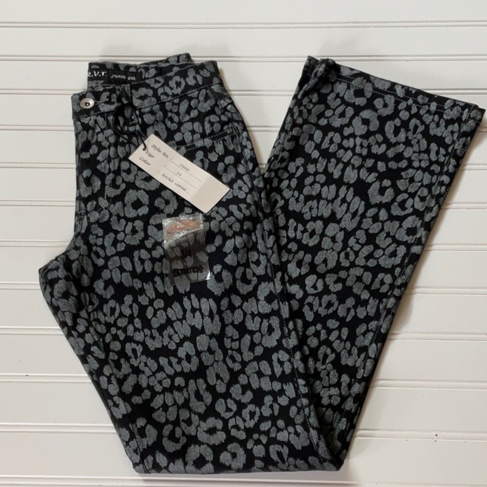RVT Black Silver Metallic Leopard Hi Rise.  Size 3/4